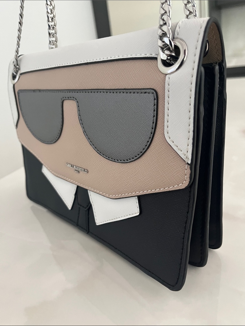 Karl Lagerfeld Bag. Karl Lagerfeld Self Portrait Bag. Crossbody Saffiano Leather - Picture 6 of 11